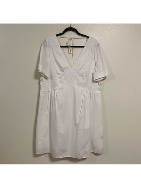 Banana Republic Factory Dress Women’s Size CL White Stripe Jacquard Mini Dress